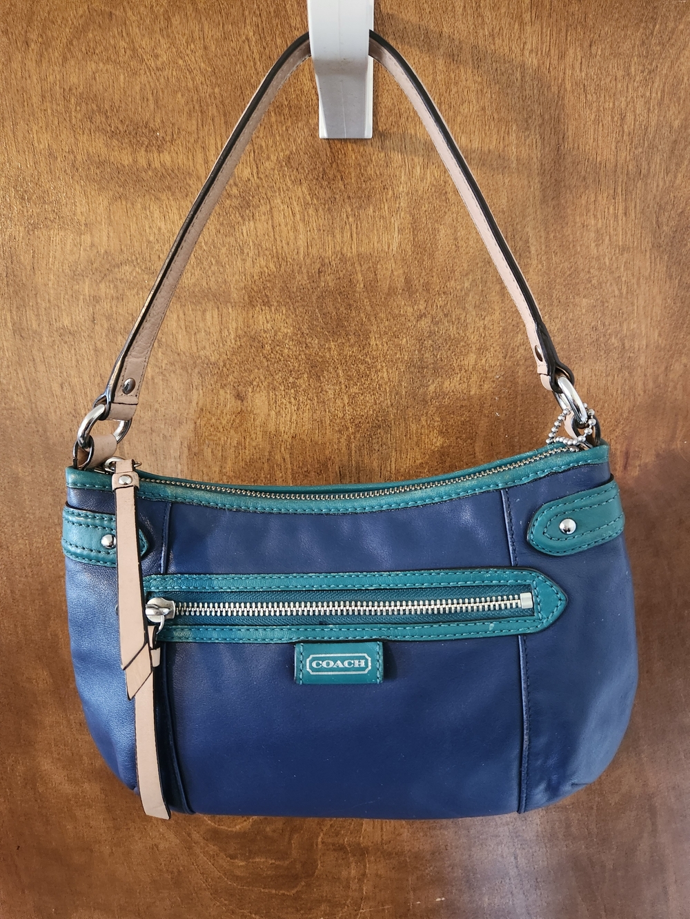 Coach Daisy Spectator Blue Teal Leather Crossbody Bag F23951